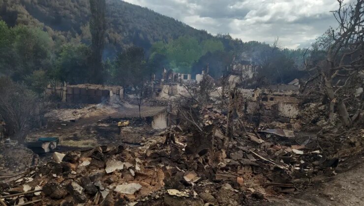 Bilecik’te yangın felaketi: 51 kişi dumandan etkilendi, 100 bina hasar gördü!