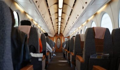 Bilim insanları açıkladı: Uçakta hayatta kalma şansınızı artıran koltuk hangisi?