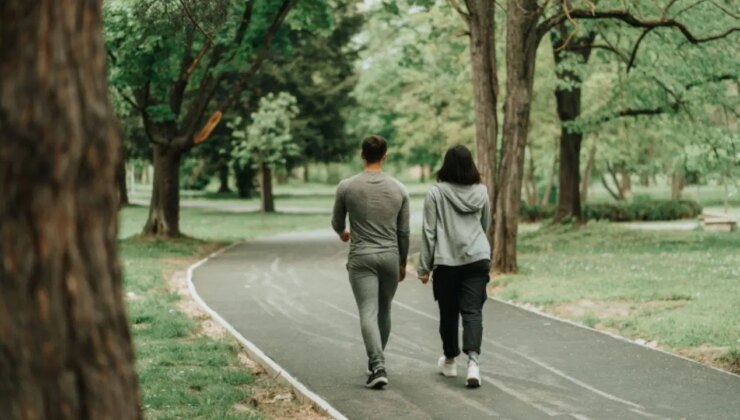 Bilim insanları en etkili adım aralığını belirledi: Her gün ne kadar yürümek gerekiyor?