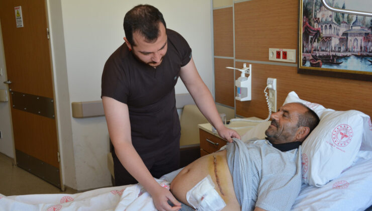 Bitlis’te hastanın böbreğinden 23 santimlik kist çıkarıldı