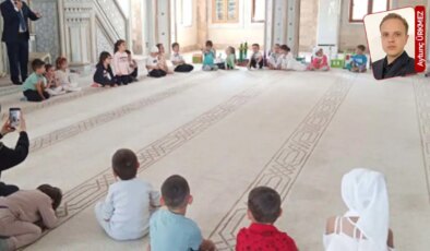 ÇEDES aracılığıyla çocuklara adeta cihat eğitimi veriliyor… Camide tekbir çektirildi