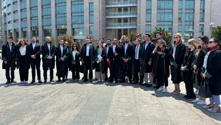 CHP İstanbul Gençlik Kolları’ndan Yeni Akit’e suç duyurusu: ‘Bu ahlaksızlığın unutulmasına izin vermeyeceğiz!’