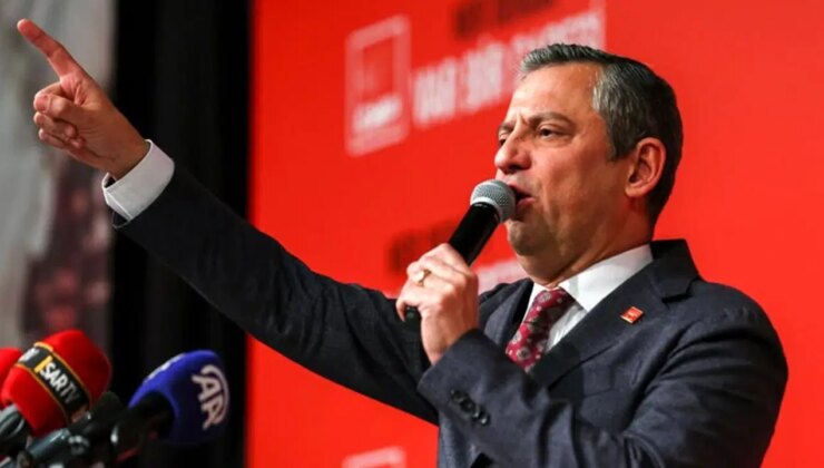 CHP İstanbul’dan Özgür Özel için çağrı: ‘Yol arkadaşlarımızı Genel Başkanımızı karşılamaya davet ediyoruz’