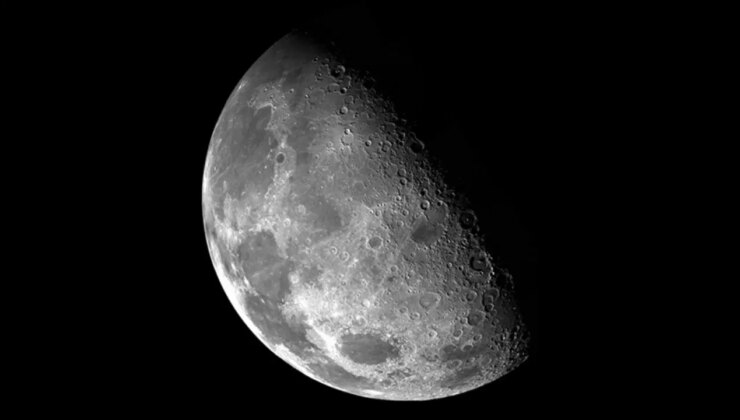 Çin, Ay mekiği Mıngcou’nun “sıfır irtifa kaçış uçuşu testini” yaptı