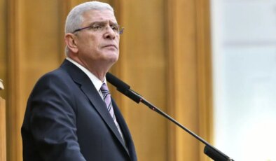 Dervişoğlu’ndan Erdoğan’ın adaylık sözlerine tepki: ‘Kendisine uzun ömürler dilerim ama inşa ettiği rejimin de sonuna geldiğimizi de söyleyebilirim’