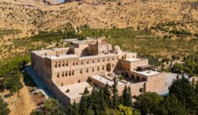 Deyrulzafaran Manastırı, onursal üye oldu