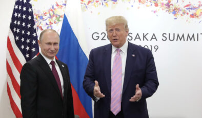 Donald Trump, Vladimir Putin ile görüştü: Rusya karşılık verecek