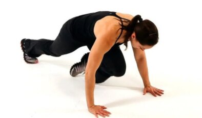 Düz bir karın için evde yapılabilecek 5 etkili egzersiz