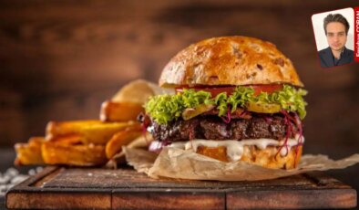 Enflasyonun hamburgere dudak uçuklatan yansıması: Hamburgere 4 yılda yüzde 709 zam geldi!