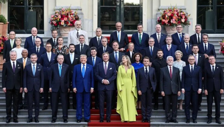 Erdoğan, NATO liderleri aile fotoğrafına katıldı: Trump’la yan yana