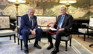 Erdoğan-Trump zirvesinde merak uyandıran detay: Beyaz zarfın sırrı çözüldü