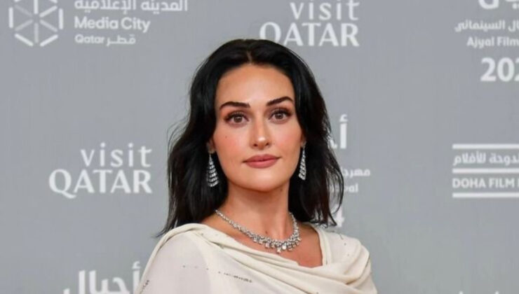 Esra Bilgiç ve Faruk Sabancı çiftinden tatil pozları