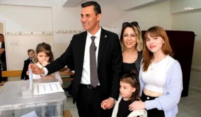 Ferdi Zeyrek eşi Nurcan Zeyrek kimdir, kaç yaşında? Ferdi Zeyrek eşi Nurcan Zeyrek’in kaç çocukları var?