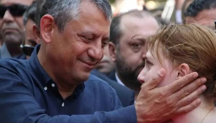 Ferdi Zeyrek’in kızı Nehir Zeyrek’i YKS’ye Özgür Özel götürecek