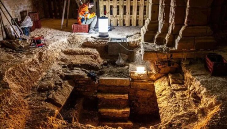 Fransa’da 400 yıllık mühürlü mezar bulundu