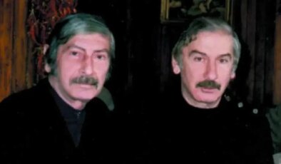 Gazetemizin başyazarı İlhan Selçuk ve çizerimiz Turhan Selçuk’u yitirişimizin 15. yılı: Aydınlanma bilgeleri