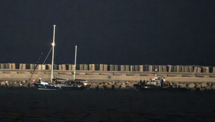 Gazze yardımı taşıyan “Madleen” gemisi Aşdod’a götürüldü: Aktivistler havalimanında