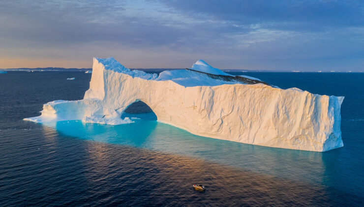 Grönland’daki buzullar mayıs ayında 17 kat daha hızlı eridi
