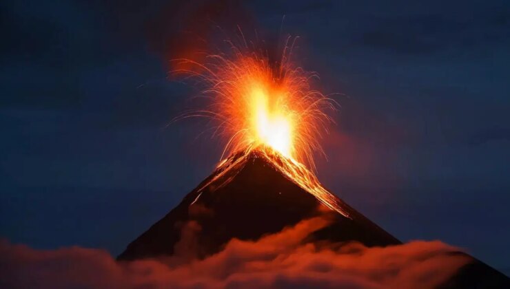 Guatemala’daki Fuego Yanardağı patladı: Yüzlerce kişi tahliye edildi