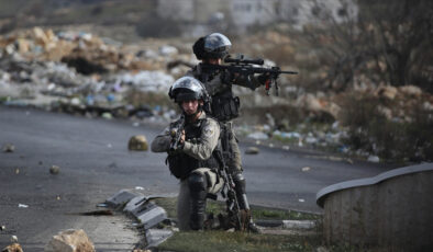 Haaretz: İsrail askerleri Batı Şeria’da da Filistinlileri öldürmek için can atıyor