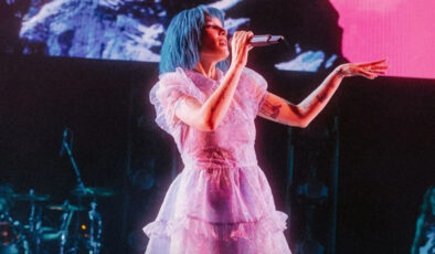 Halsey, İstanbul konseri öncesi Türk dinleyicilerine mesaj gönderdi