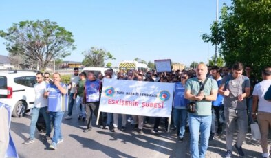 Harb-İş Sendikası’na bağlı işçiler Eskişehir’de meydanlara indi: ‘Bu işin sonu greve kadar gider’