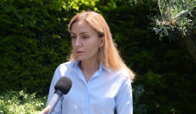 Hastaneye sevk edilen Mehmet Murat Çalık’ın eşi Zehra Çalık: Herkesi vicdanlı olmaya davet ediyorum