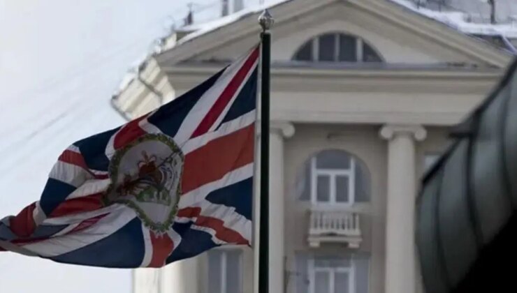 İngiltere’den İran hamlesi: Büyükelçilik personeli tahliye edildi