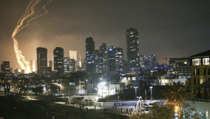 İngiltere’den vatandaşlarına İsrail’de bulunduklarını bildirmeleri tavsiyesi