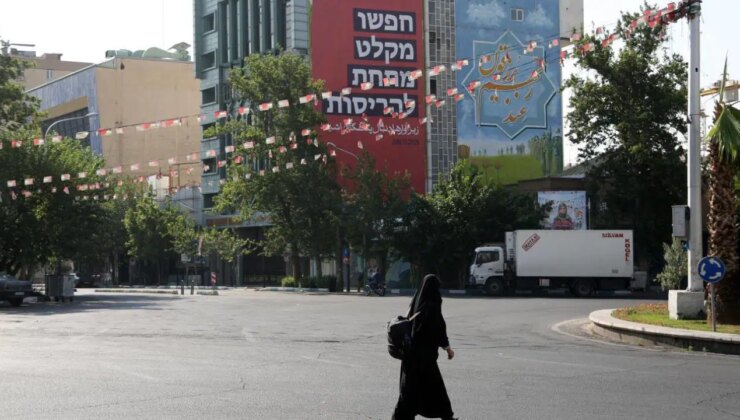 İntikam çağrısı yapılıyor: Tahran’a dev afişler asıldı!