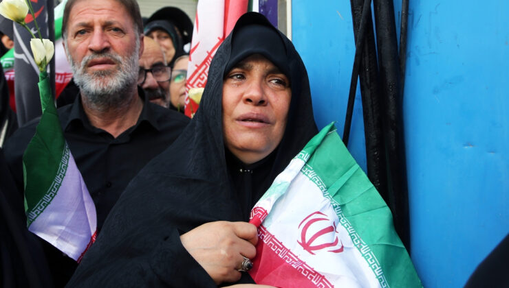 İran yas içinde: Tahran’da toplu cenaze töreni düzenlendi