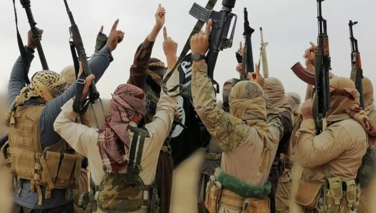 IŞİD yeniden yapılanıyor: Şam’ın düşüşü güç boşluğu yarattı