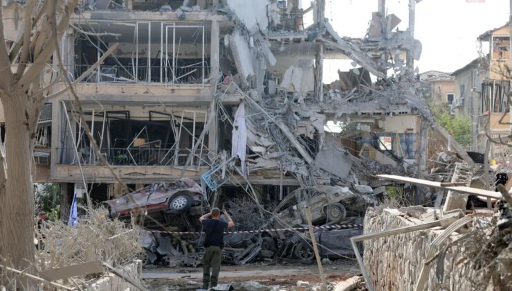 İsrail: Gece saatlerinde 70’ten fazla savaş uçağı Tahran’da 40 noktayı vurdu