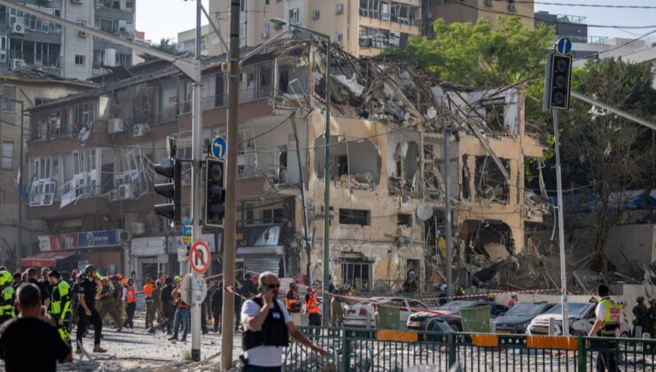 İsrail, İran’ın fırlattığı füzeleri inceledi: Parça tesirli harp başlığına sahip