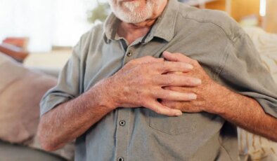 Kalp krizi aniden gelmiyor: Belirtileri aylar öncesinden başlıyor
