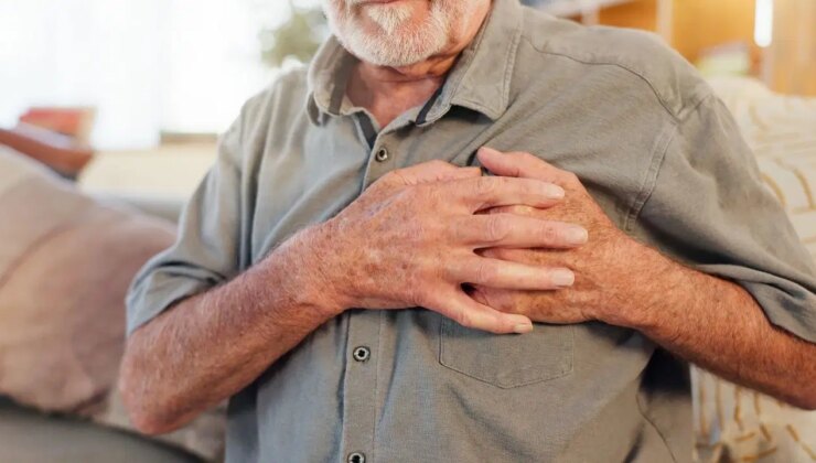 Kalp krizi aniden gelmiyor: Belirtileri aylar öncesinden başlıyor