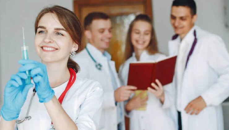 Karlıbel Vakfı’ndan geleceğin doktorlarına destek: 75 öğrenciye karşılıksız burs