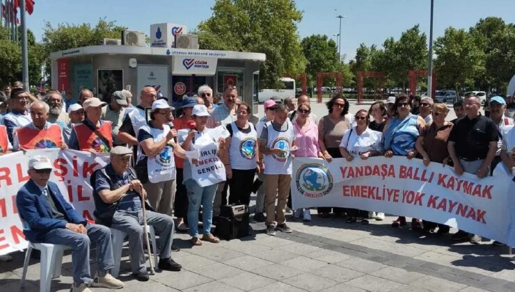 Kartal’da emeklilerden geçim eylemi: ‘Krizi biz yaratmadık, faturasını da biz ödemeyeceğiz’
