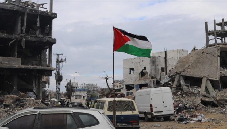 Kassam Tugayları, Han Yunus’ta düzenledikleri saldırıda İsrail askerinden ölen ve yaralananlar olduğunu belirt