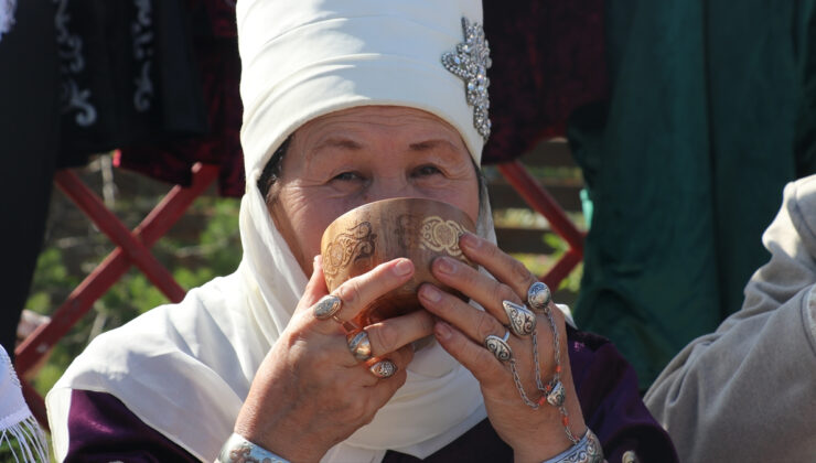 Kazakistan’da Kımız Festivali: Geleneksel kültür canlanıyor