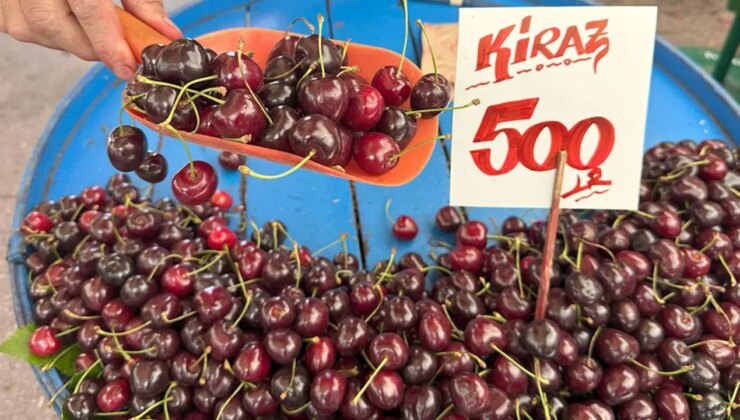 Kirazın kilosu 500 liraya dayandı: Artvinli pazarcı: “Bu yıl yerli kiraz yok, hava şartları kötü geçti, don vurdu”