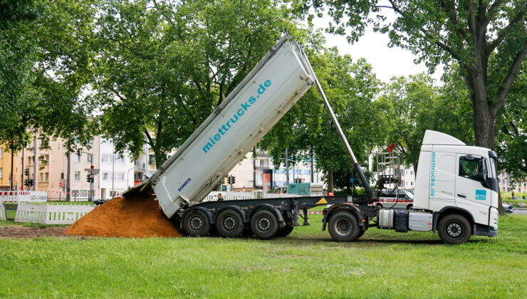 Köln’de savaş kalıntısı bombalar için şehir boşaltıldı