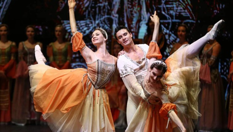 ‘Kuğu Gölü Balesi’ Bursa’da sanatseverlerle buluştu