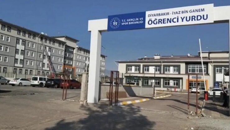 KYK’de isyan eden öğrencilere pişkin savunma: ‘Babanızın evinde klima mı vardı?’