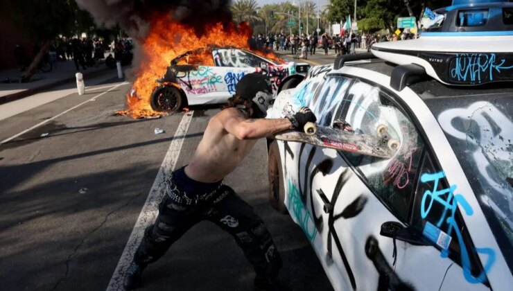Los Angeles’ta gerilim tırmanıyor: 100’den fazla gözaltı
