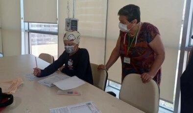 Lösemi tedavisi gören Hatice, LGS’ye hastanede girdi