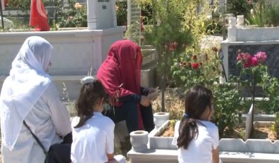 Malatya’da depremzedelerin hüzünlü bayramı