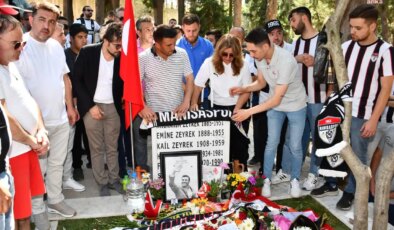 Manisa Büyükşehir Belediye Başkanı Zeyrek’in kabri Babalar Günü’nde de ziyaret edildi