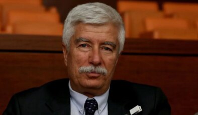 Medya ombudsmanı Faruk Bildirici, kendisinden habersiz AKP’ye üye yapılmış