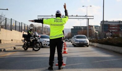 Mersin’de 5 bin 179 motosiklet sürücüsüne 22 milyon lira ceza kesildi